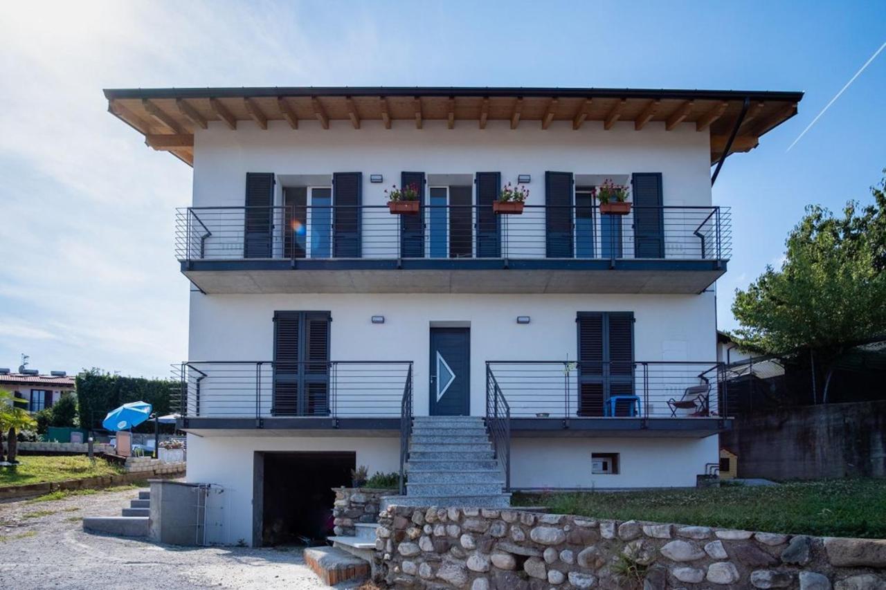 Casa Charlie Apartment Arcisate Bagian luar foto