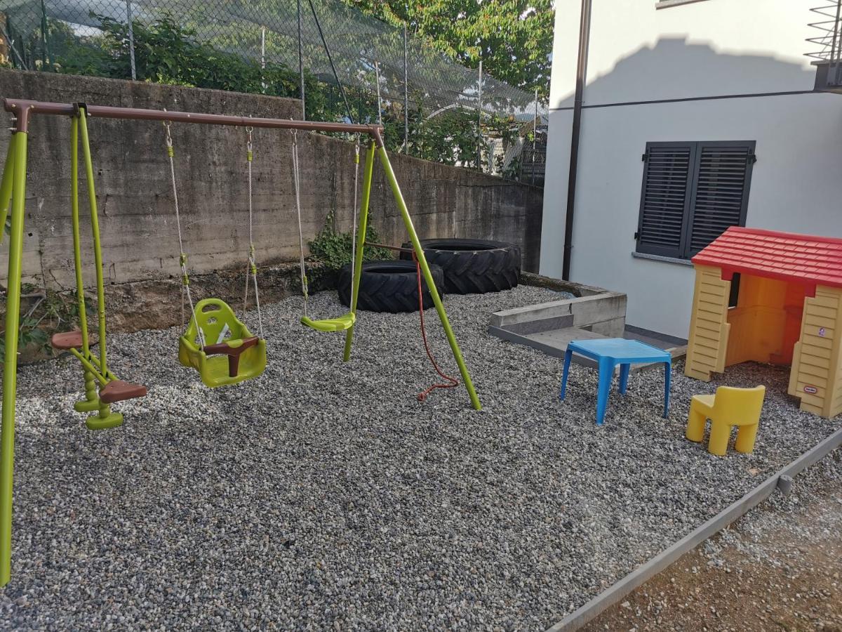 Casa Charlie Apartment Arcisate Bagian luar foto