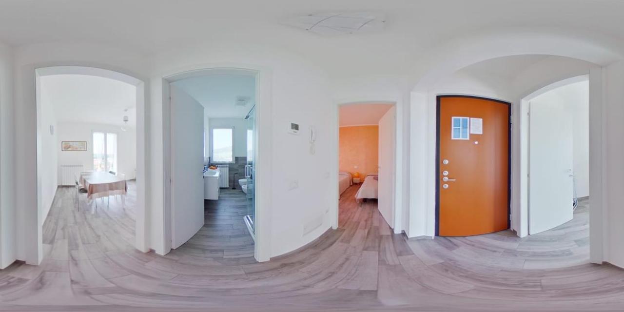 Casa Charlie Apartment Arcisate Bagian luar foto