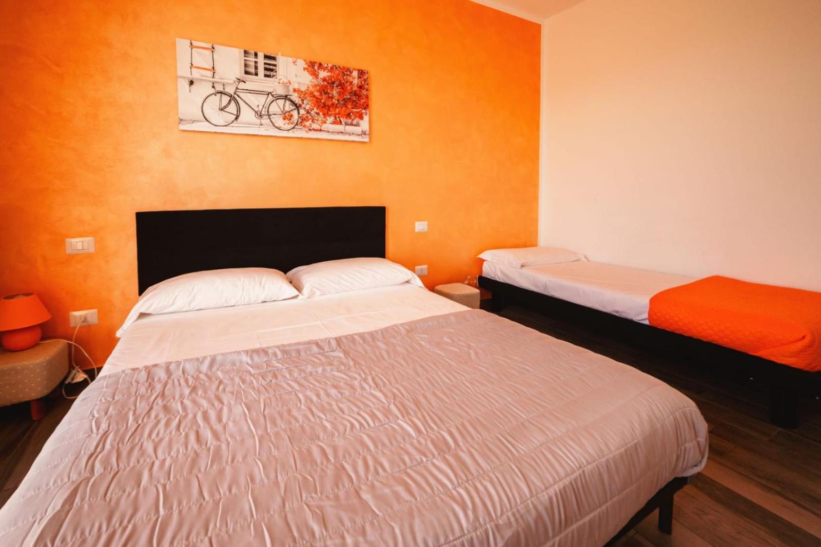 Casa Charlie Apartment Arcisate Bagian luar foto